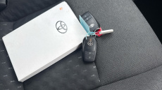 Toyota Corolla 1.8 Hybrid Icon 5dr CVT Hybrid Estate